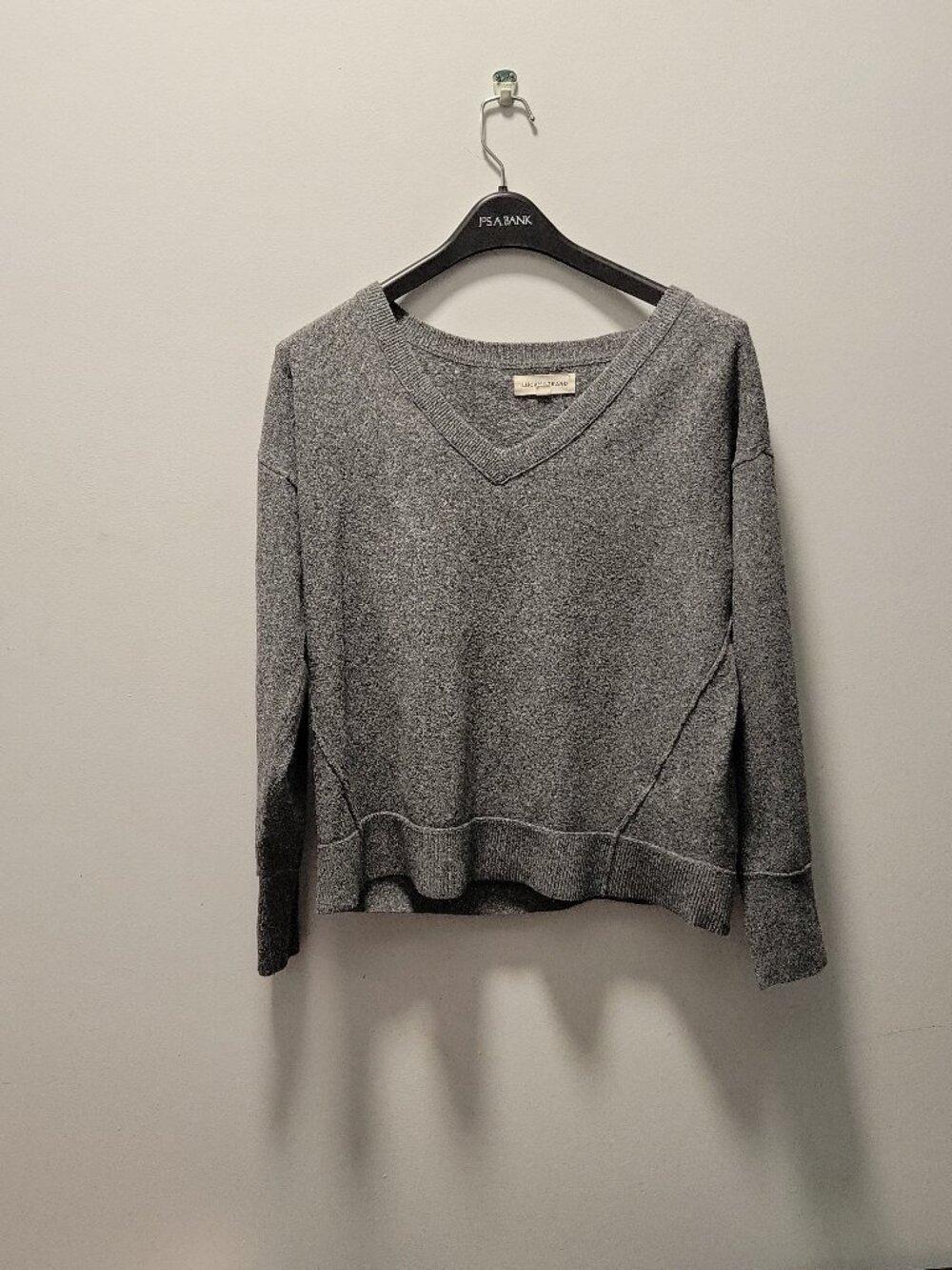 LuckyBrand Vneck sweater small s - comfy cozy warm fall winter lucky brand grey